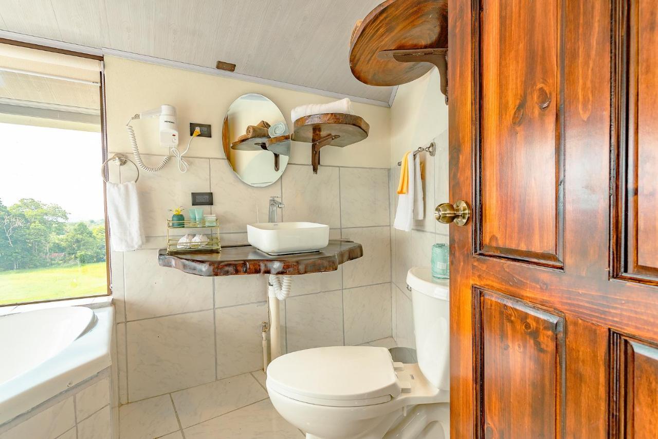 Hotel La Hacienda Quesada  Экстерьер фото