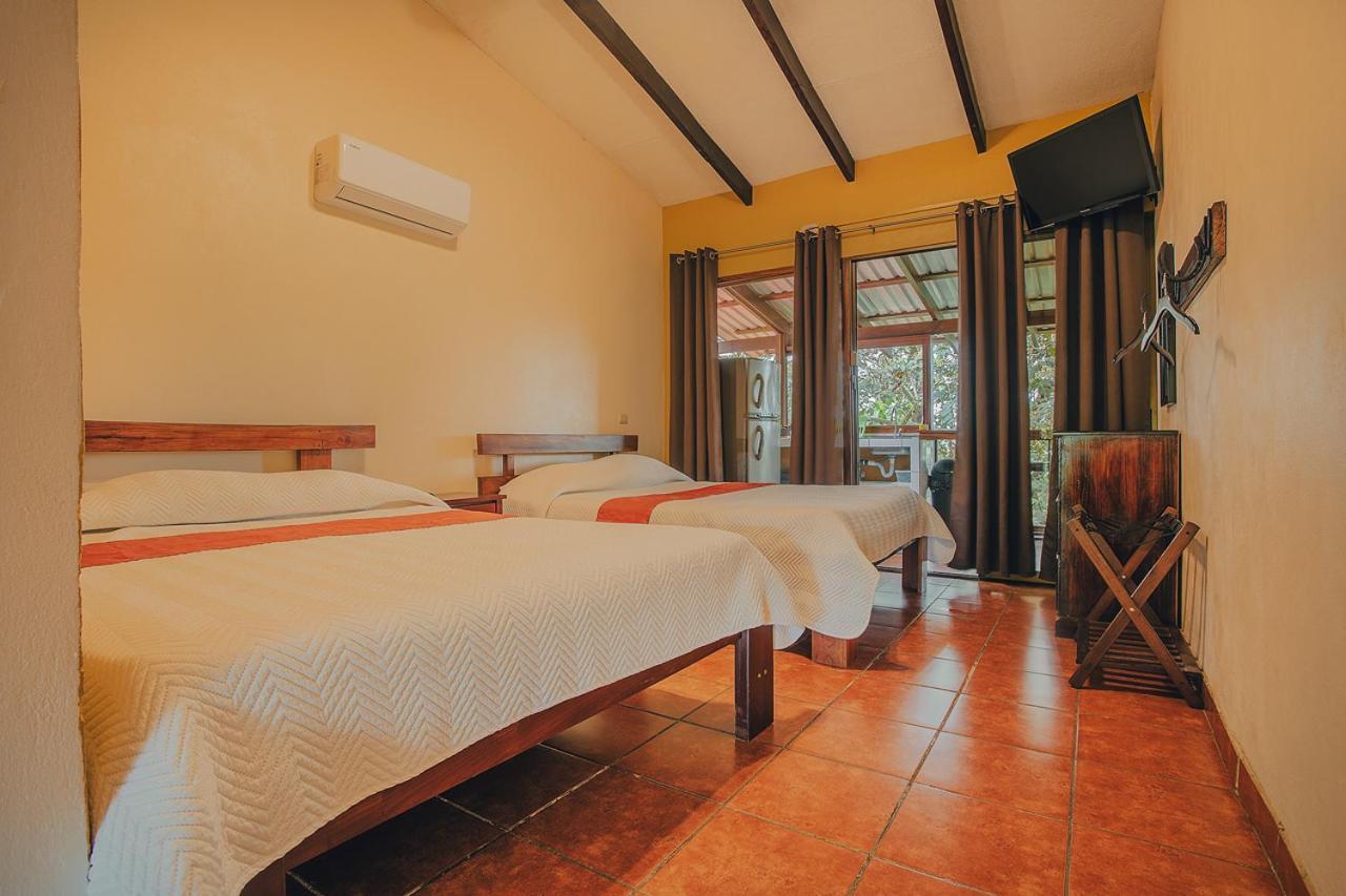 Hotel La Hacienda Quesada  Экстерьер фото